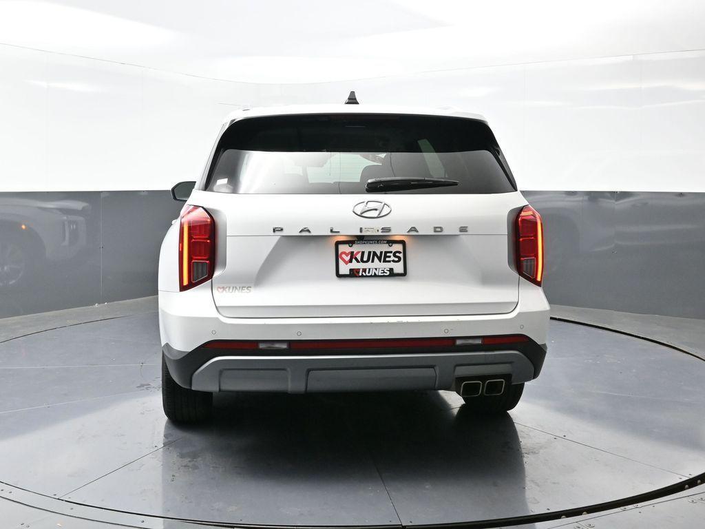used 2024 Hyundai Palisade car, priced at $33,580