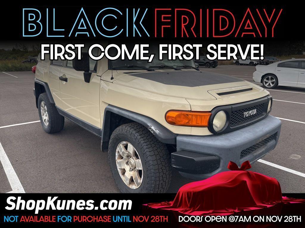 used 2008 Toyota FJ Cruiser car, priced at $8,995