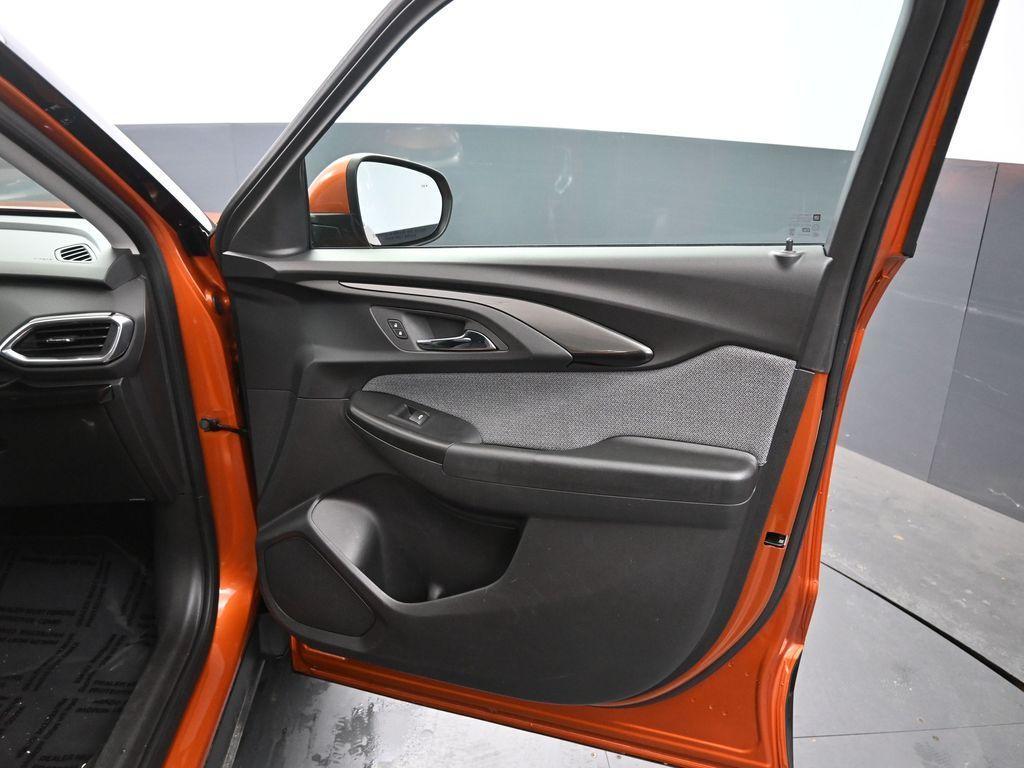 used 2022 Chevrolet TrailBlazer car, priced at $21,289