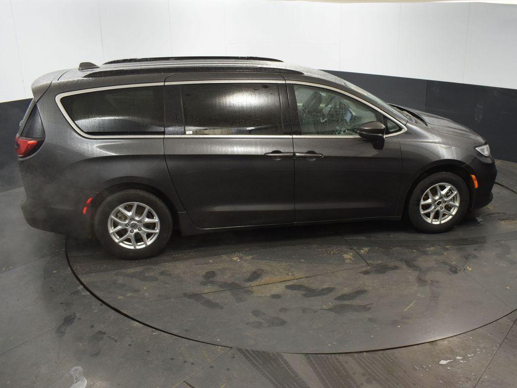 used 2022 Chrysler Pacifica car, priced at $21,089