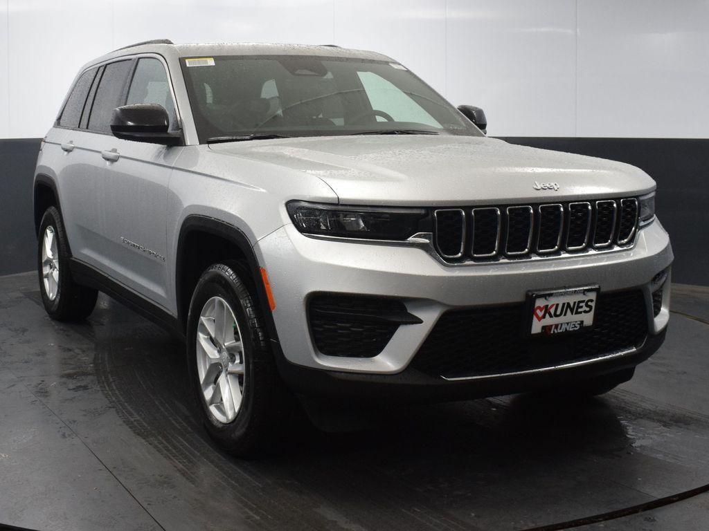 new 2025 Jeep Grand Cherokee car, priced at $38,961