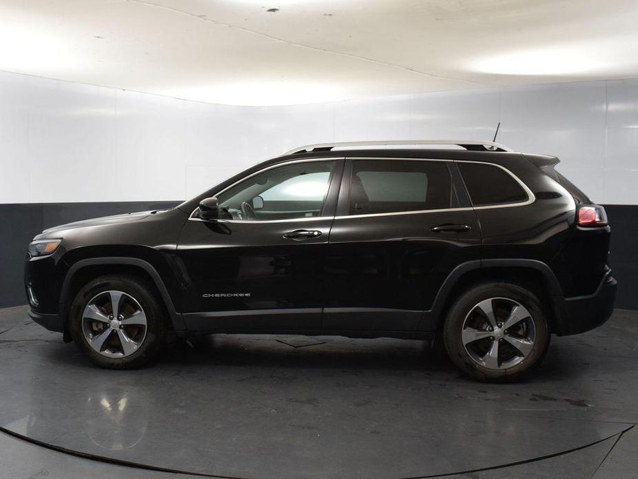 used 2019 Jeep Cherokee car, priced at $19,567