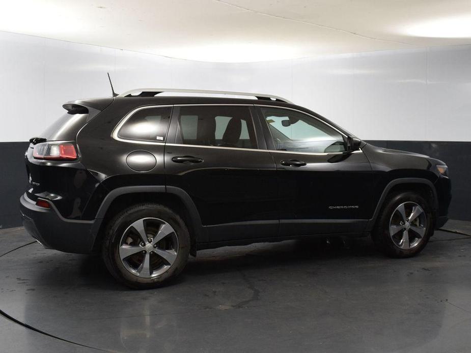 used 2019 Jeep Cherokee car, priced at $19,567