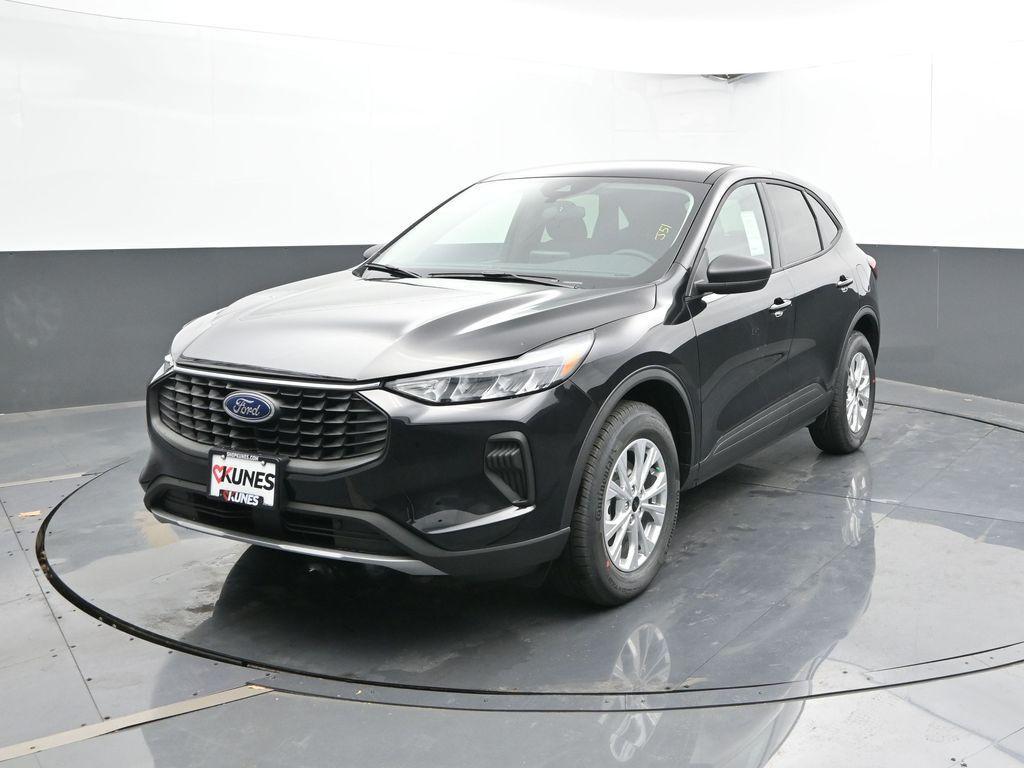 used 2025 Ford Escape car, priced at $28,139