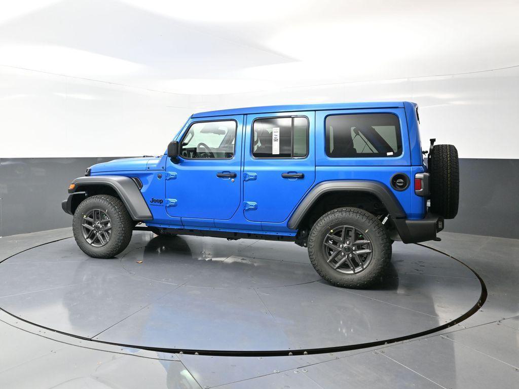 new 2026 Jeep Wrangler car, priced at $51,556