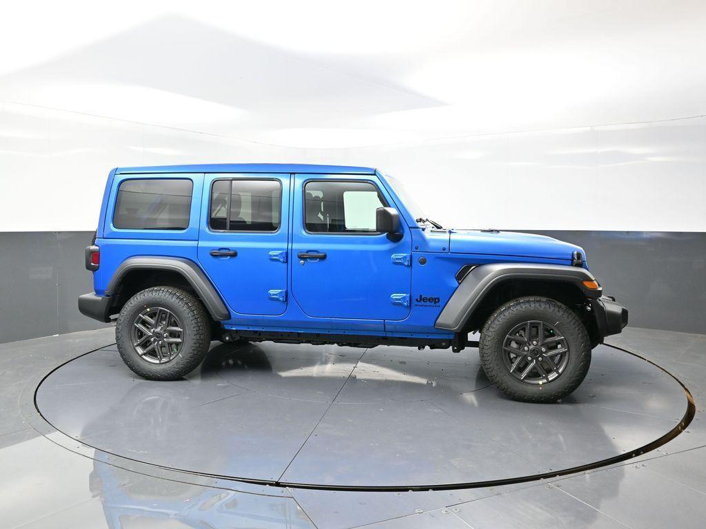 new 2026 Jeep Wrangler car, priced at $51,556