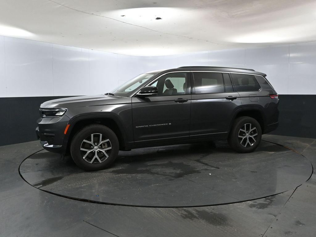used 2024 Jeep Grand Cherokee L car, priced at $40,295