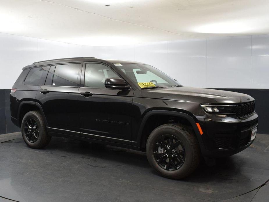 new 2025 Jeep Grand Cherokee L car, priced at $44,740