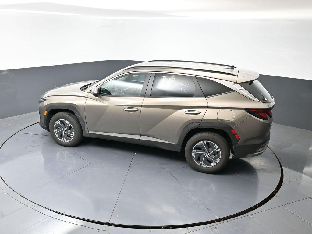 used 2025 Hyundai TUCSON Hybrid car, priced at $24,008