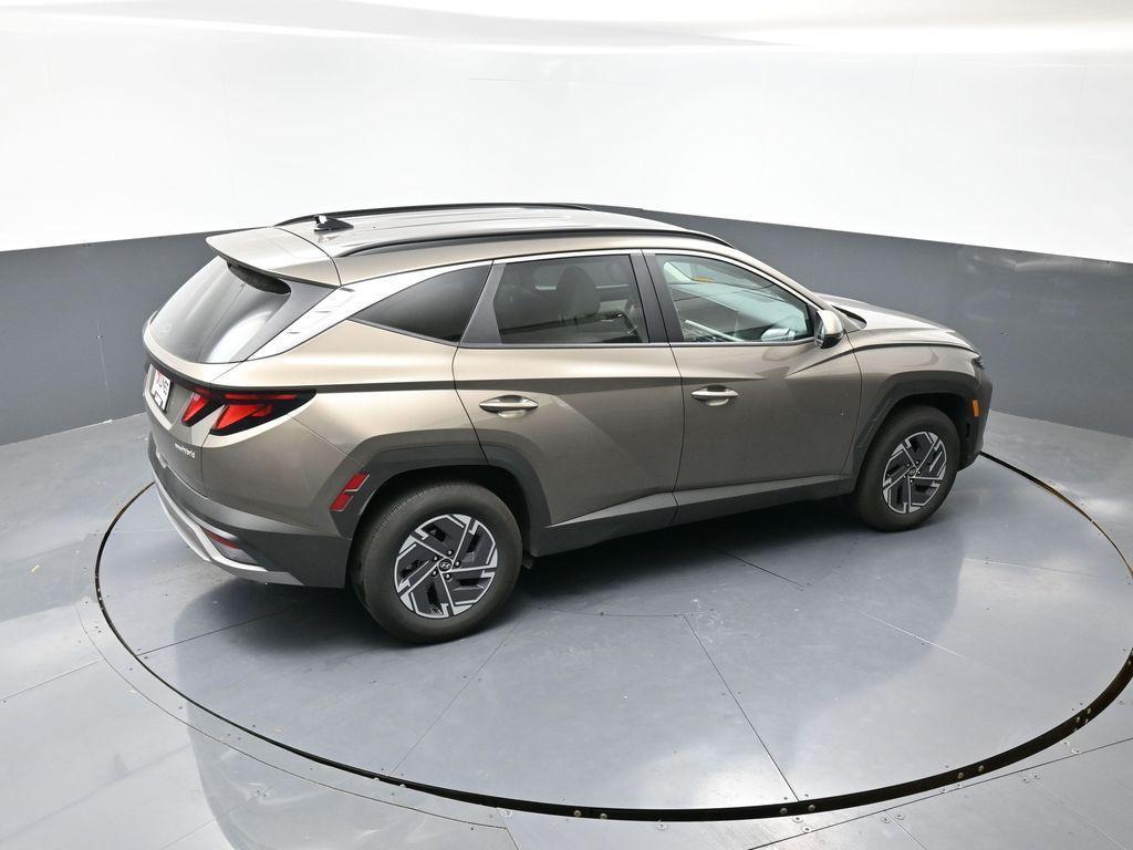 used 2025 Hyundai TUCSON Hybrid car, priced at $24,008
