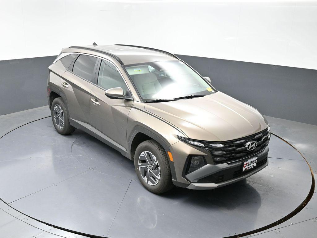 used 2025 Hyundai TUCSON Hybrid car, priced at $24,008