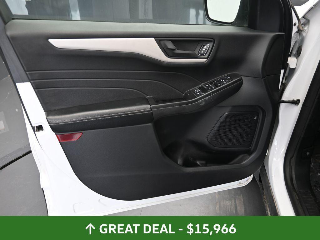 used 2022 Ford Escape car, priced at $15,966