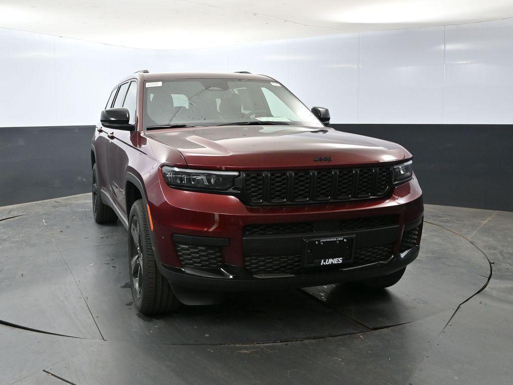new 2025 Jeep Grand Cherokee L car, priced at $47,212