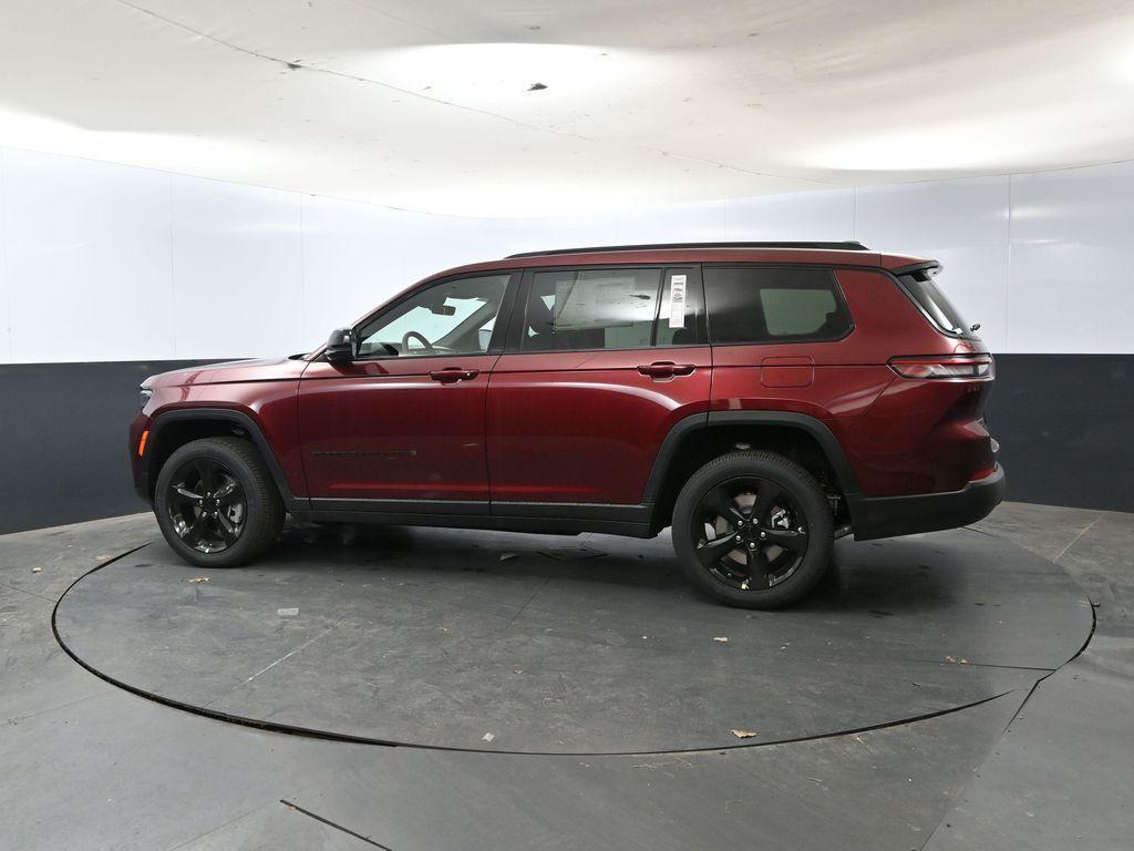 new 2025 Jeep Grand Cherokee L car, priced at $47,212