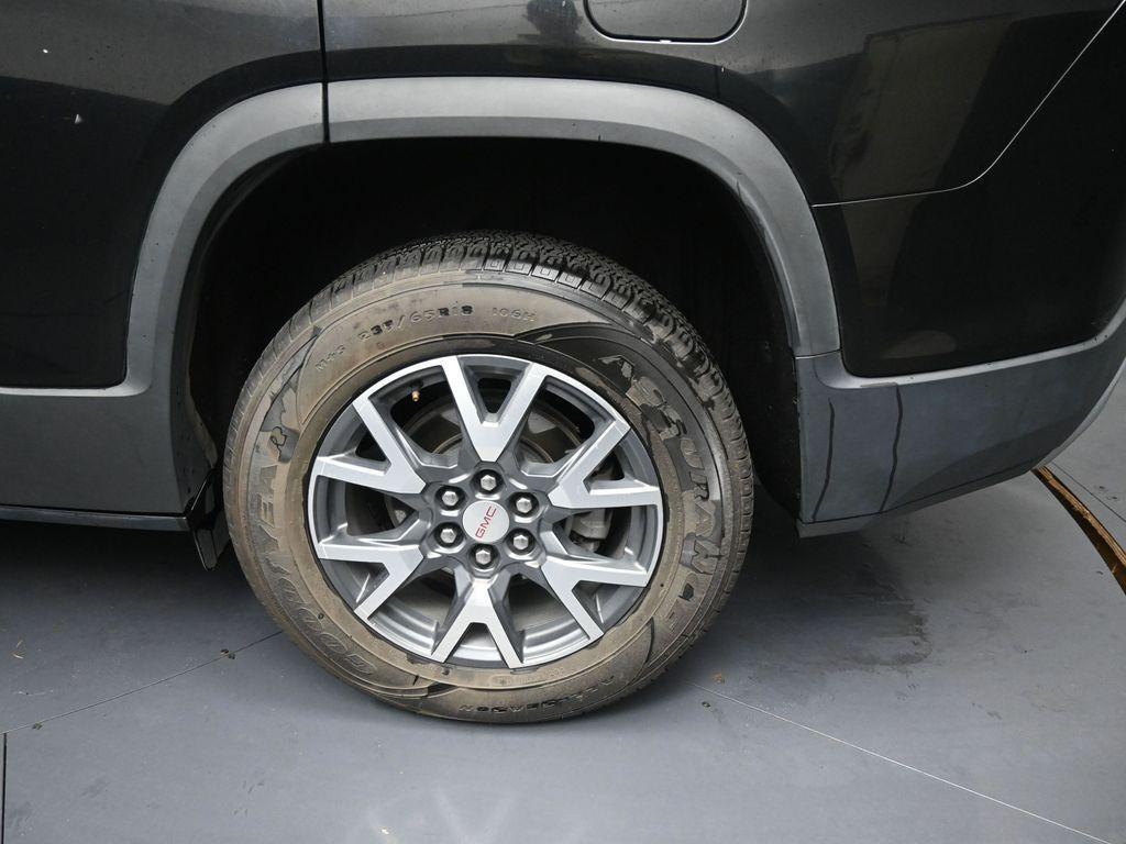 used 2023 GMC Acadia car, priced at $29,995