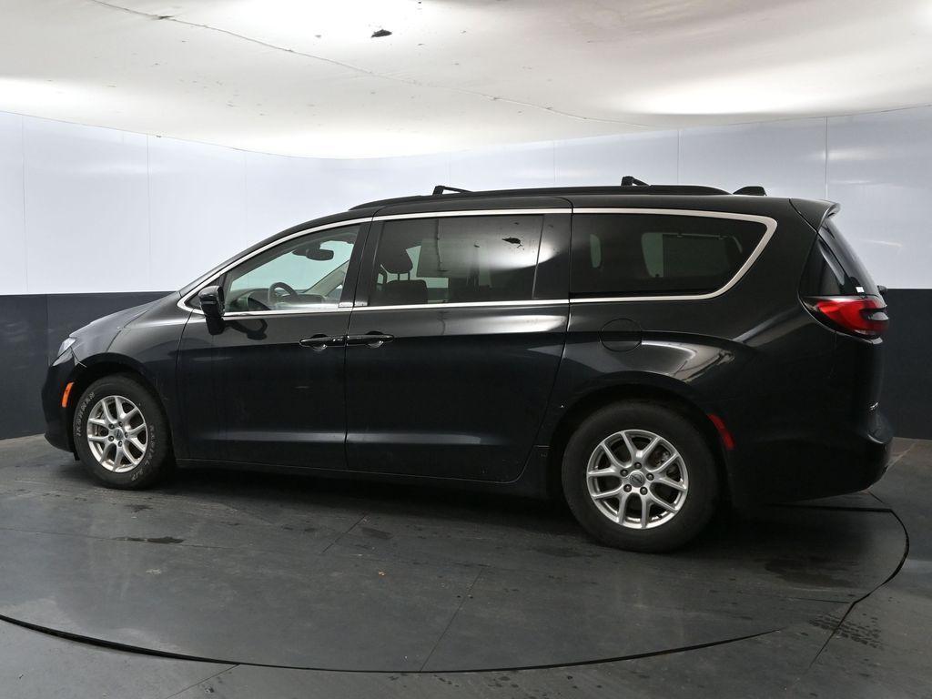 used 2022 Chrysler Pacifica car