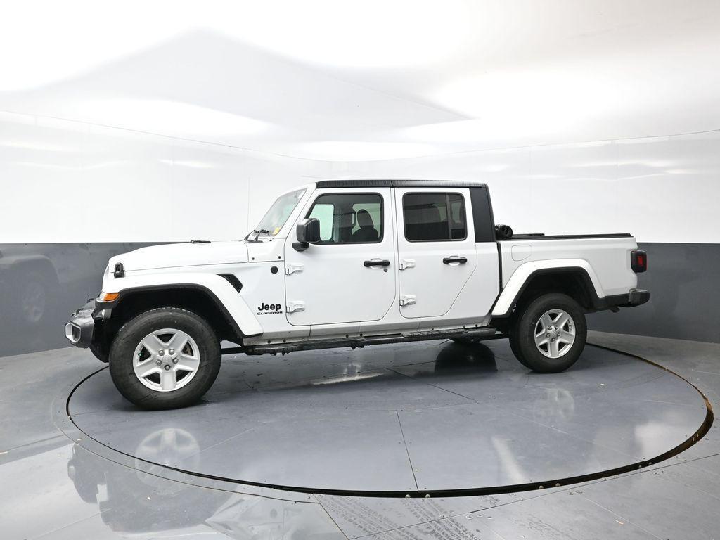 used 2022 Jeep Gladiator car, priced at $32,279