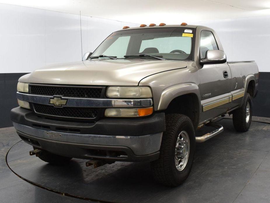 used 2002 Chevrolet Silverado 2500 car, priced at $9,240