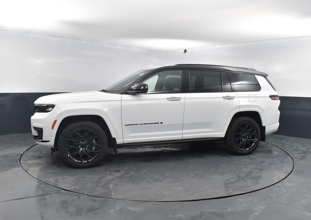 new 2025 Jeep Grand Cherokee L car