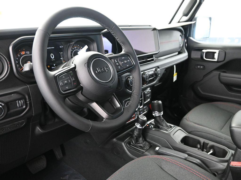 new 2025 Jeep Wrangler car, priced at $58,515