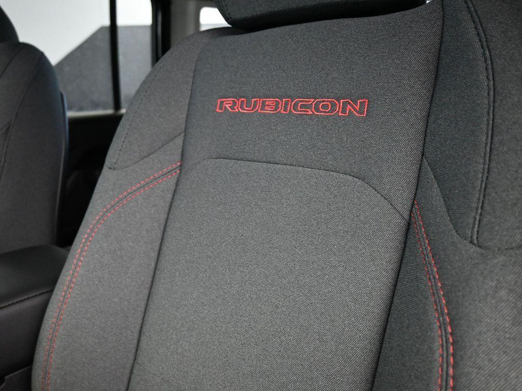 new 2025 Jeep Wrangler car, priced at $58,515