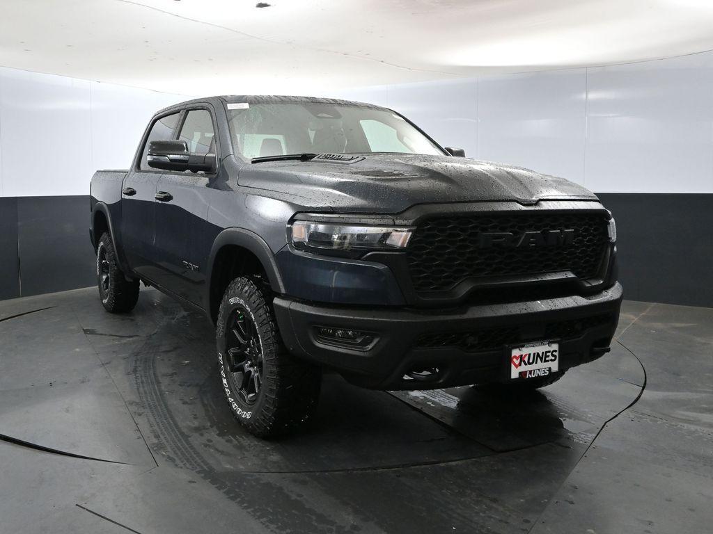 new 2025 Ram 1500 car, priced at $76,055