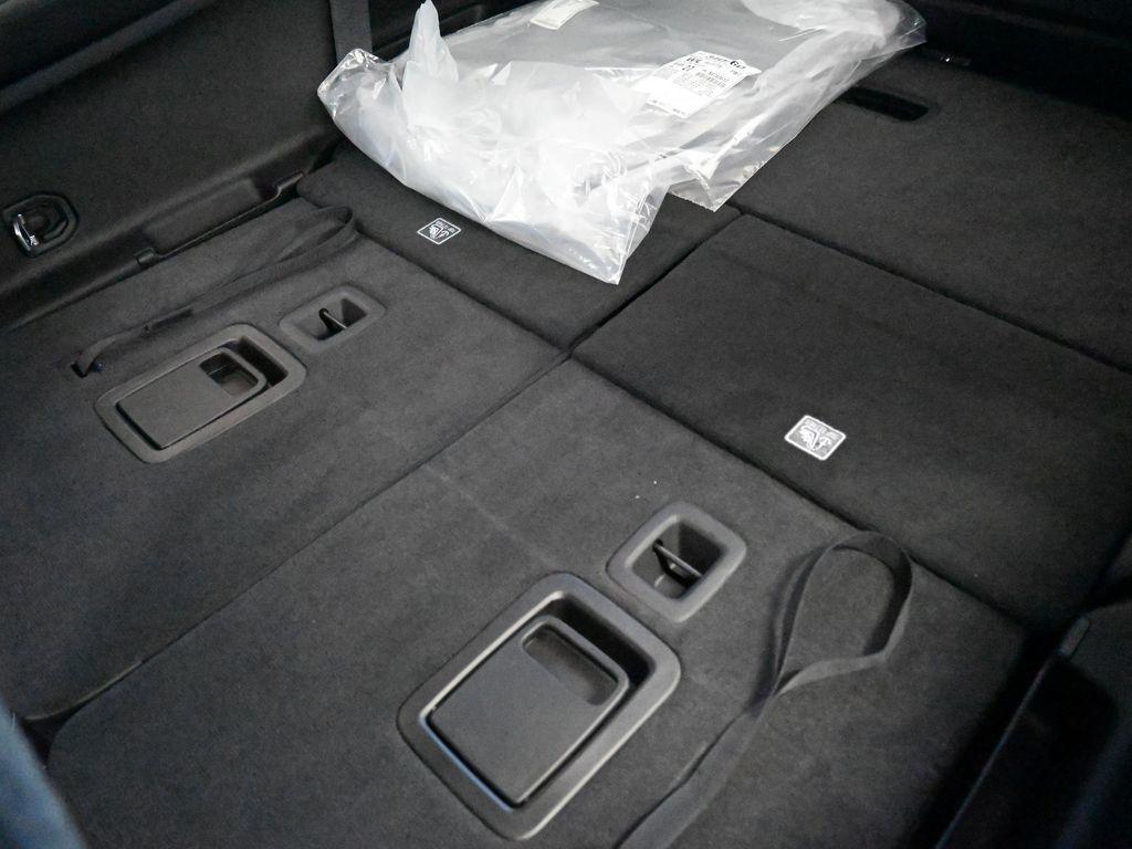 new 2025 Jeep Grand Cherokee L car, priced at $52,391