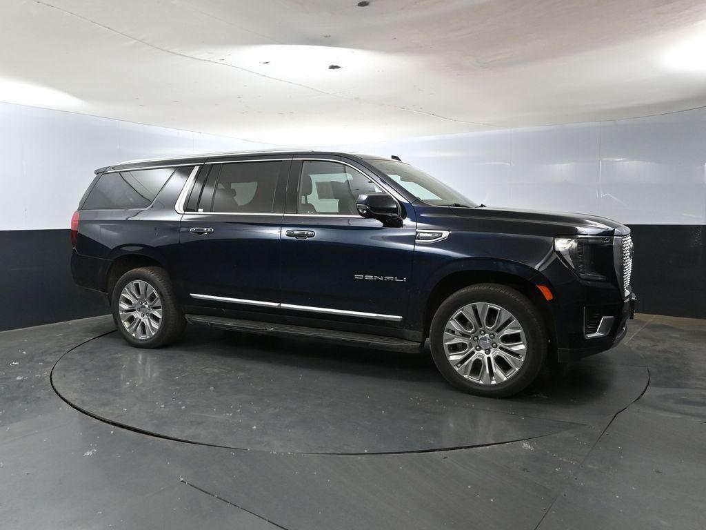 used 2021 GMC Yukon XL car, priced at $46,854