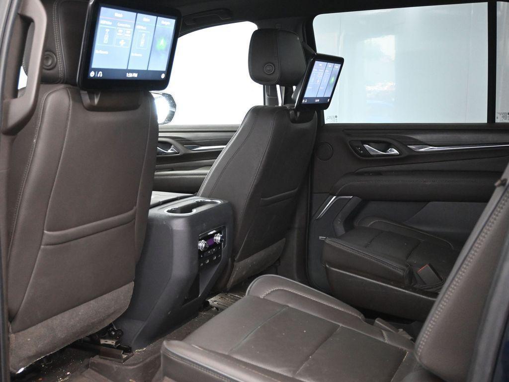 used 2021 GMC Yukon XL car, priced at $46,854