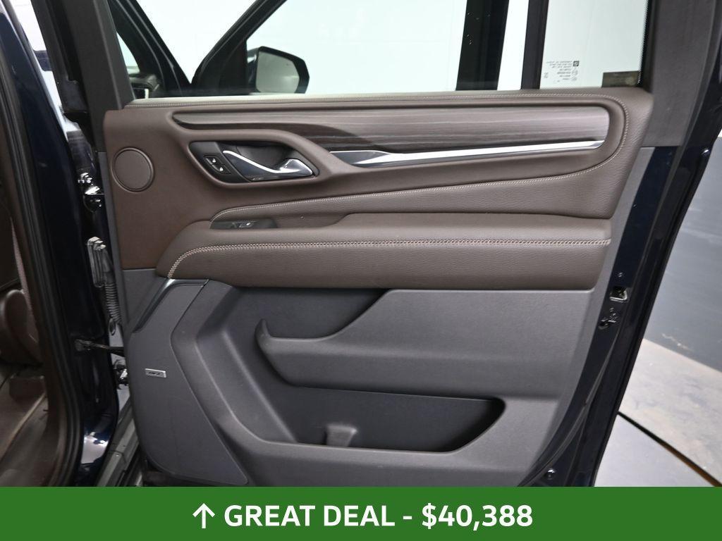 used 2021 GMC Yukon XL car, priced at $40,388