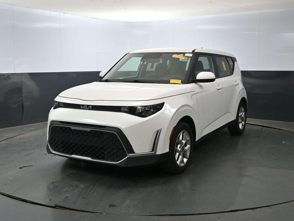 used 2023 Kia Soul car, priced at $19,072