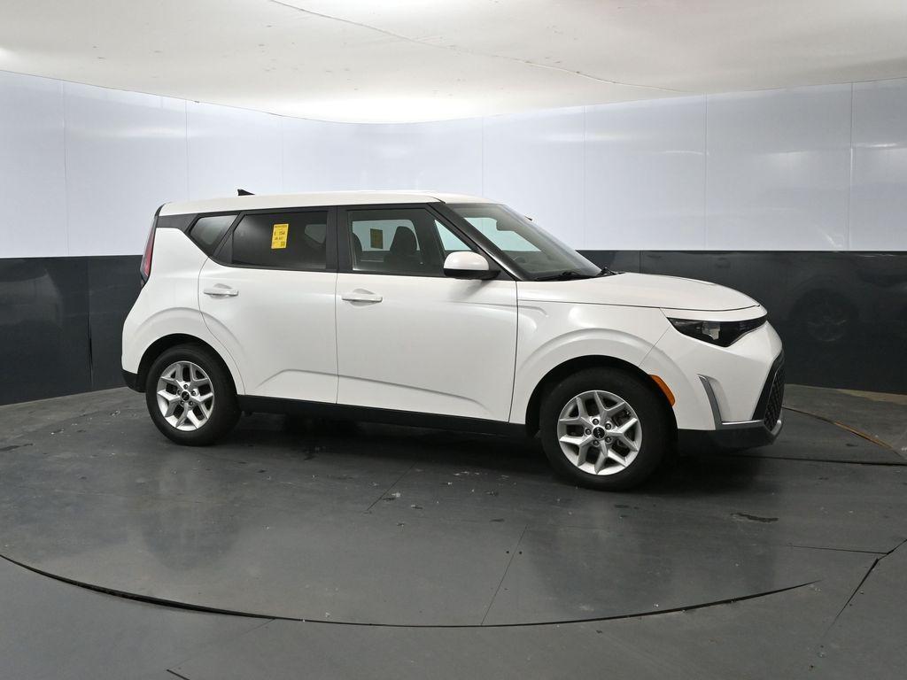 used 2023 Kia Soul car, priced at $19,072