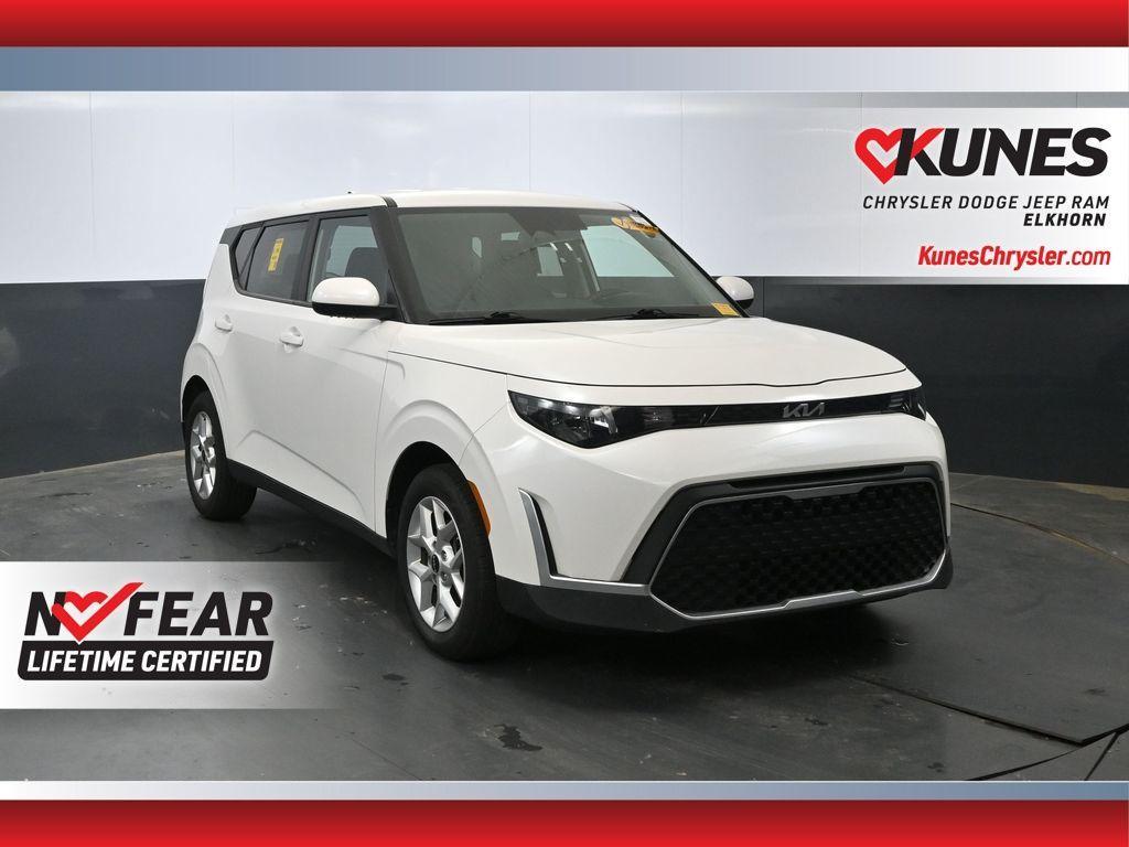 used 2023 Kia Soul car, priced at $19,072