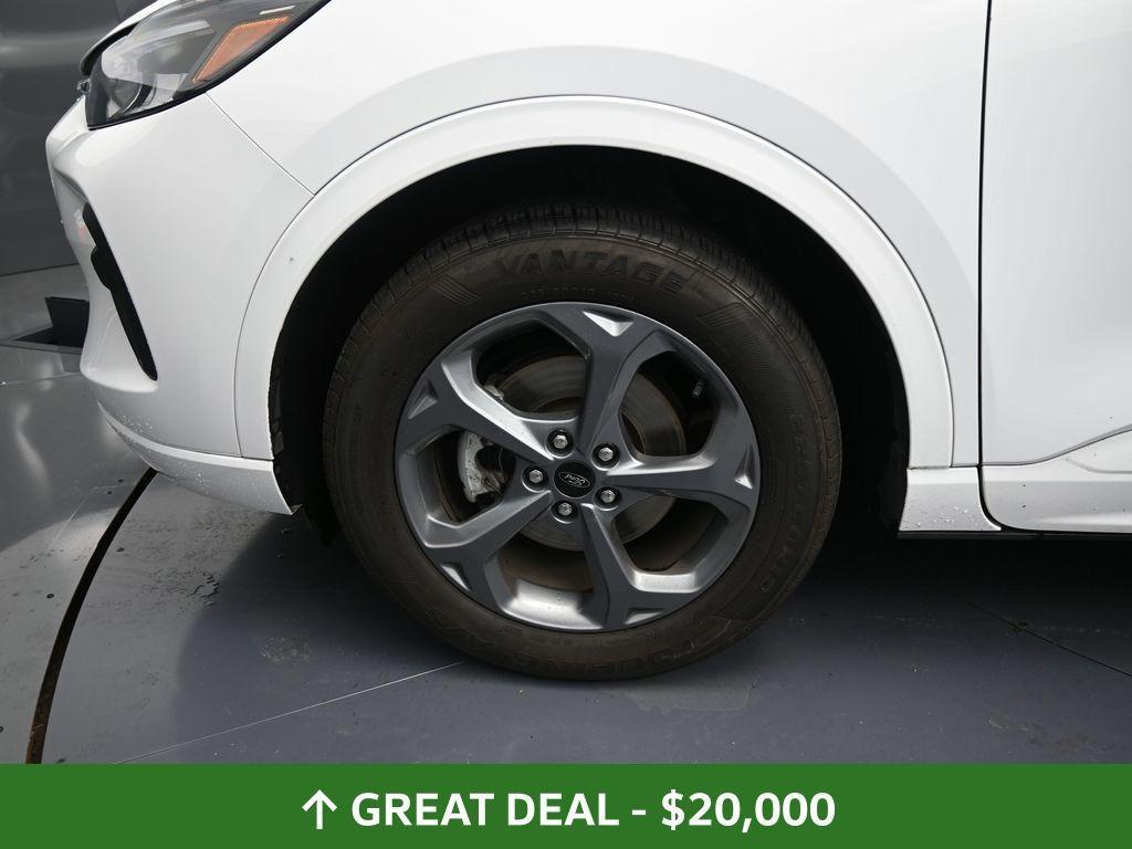 used 2023 Ford Escape car, priced at $20,000