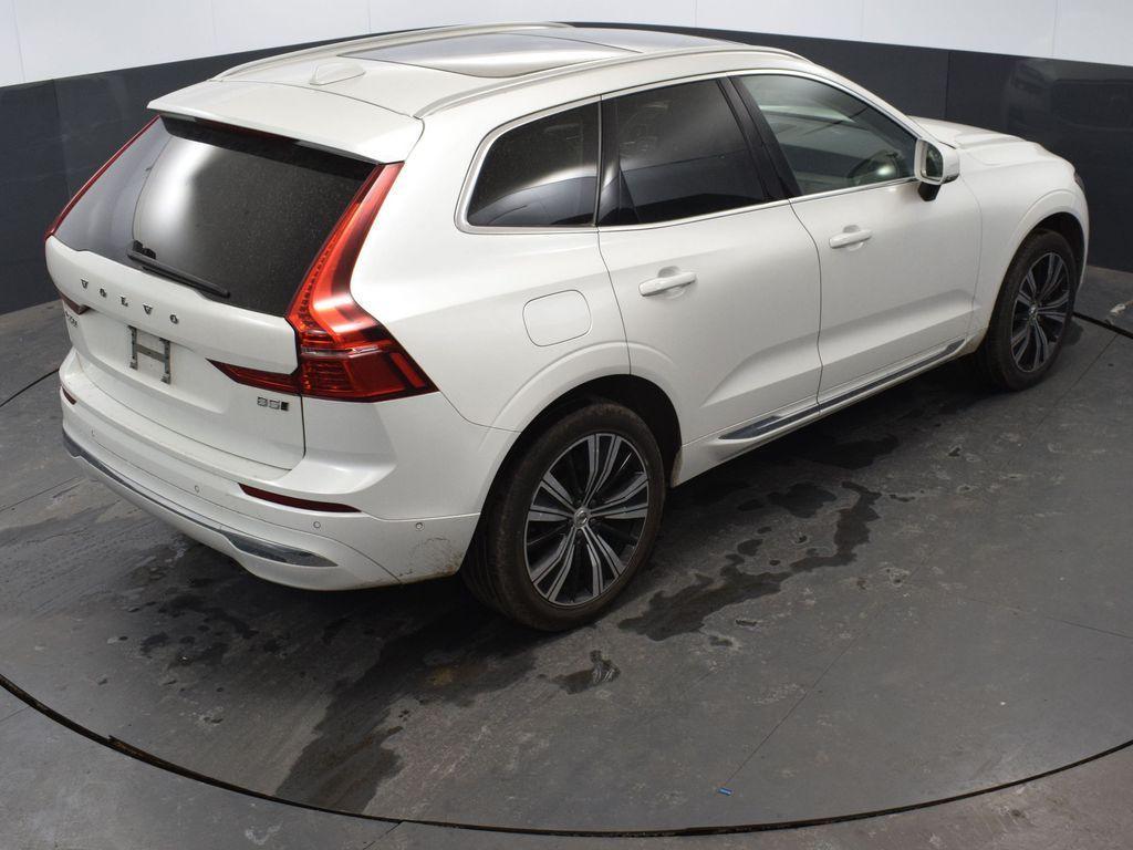 used 2022 Volvo XC60 car, priced at $34,556