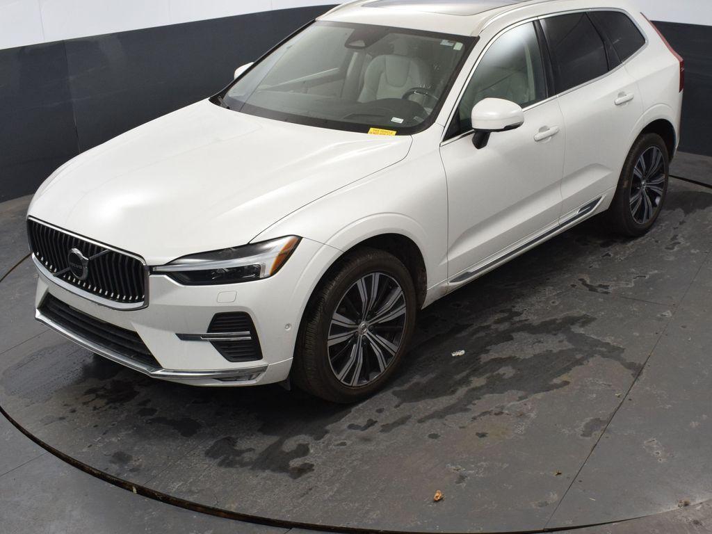 used 2022 Volvo XC60 car, priced at $34,556