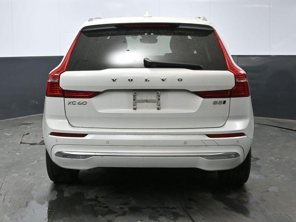 used 2022 Volvo XC60 car, priced at $34,556