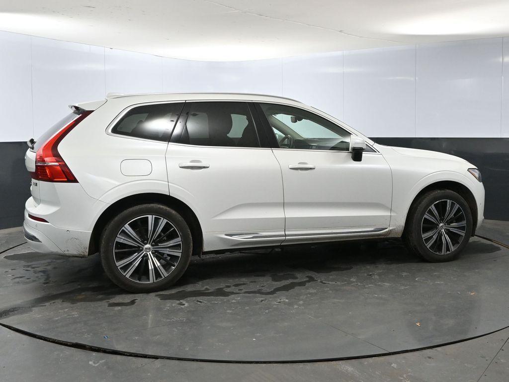 used 2022 Volvo XC60 car, priced at $34,556