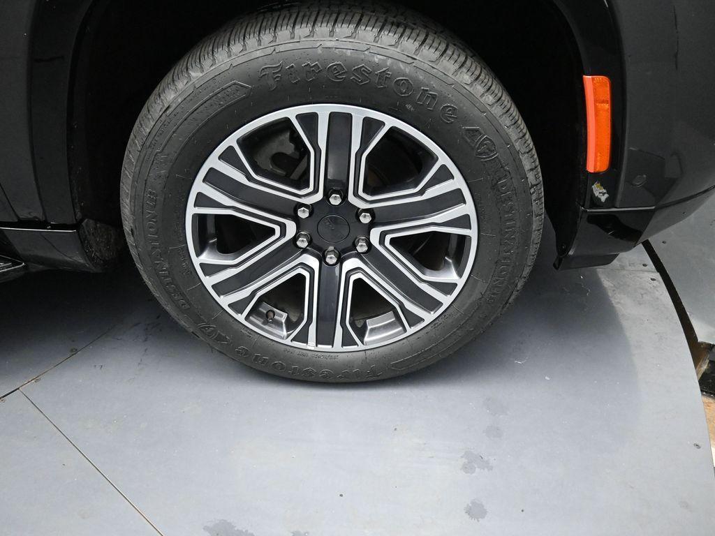 used 2023 Jeep Wagoneer L car, priced at $37,617