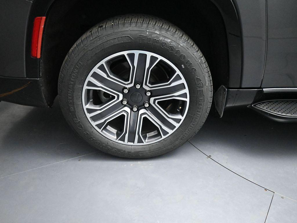 used 2023 Jeep Wagoneer L car, priced at $37,617