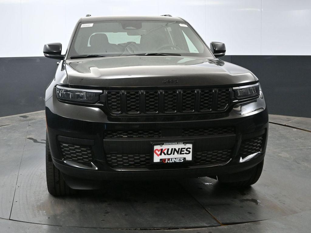 new 2025 Jeep Grand Cherokee L car, priced at $47,622