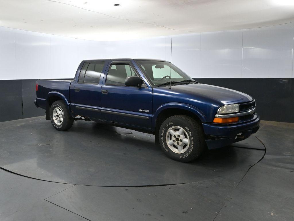 used 2003 Chevrolet S-10 car, priced at $4,995