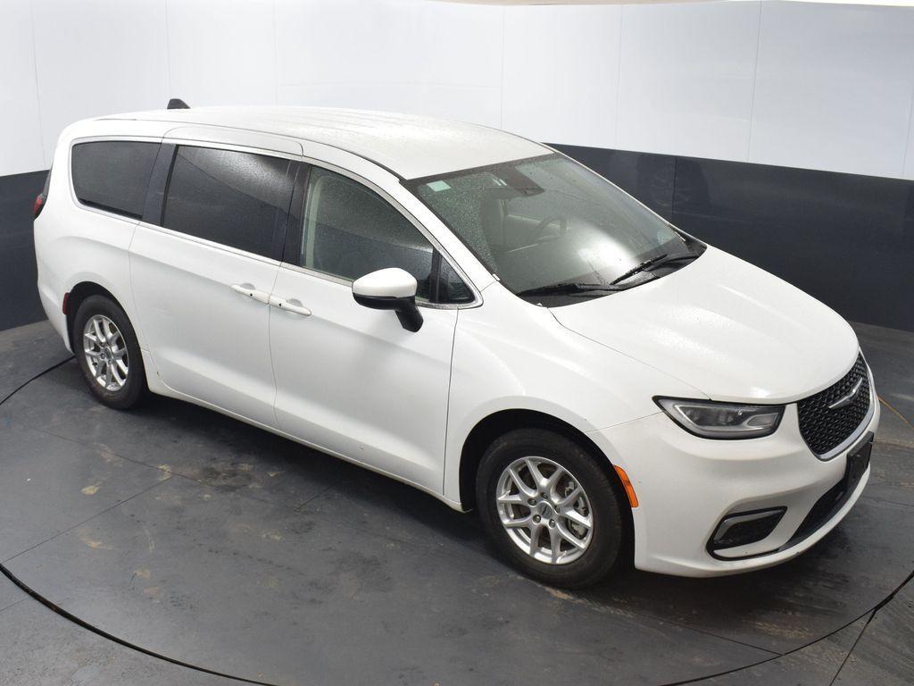 used 2023 Chrysler Pacifica car, priced at $26,070