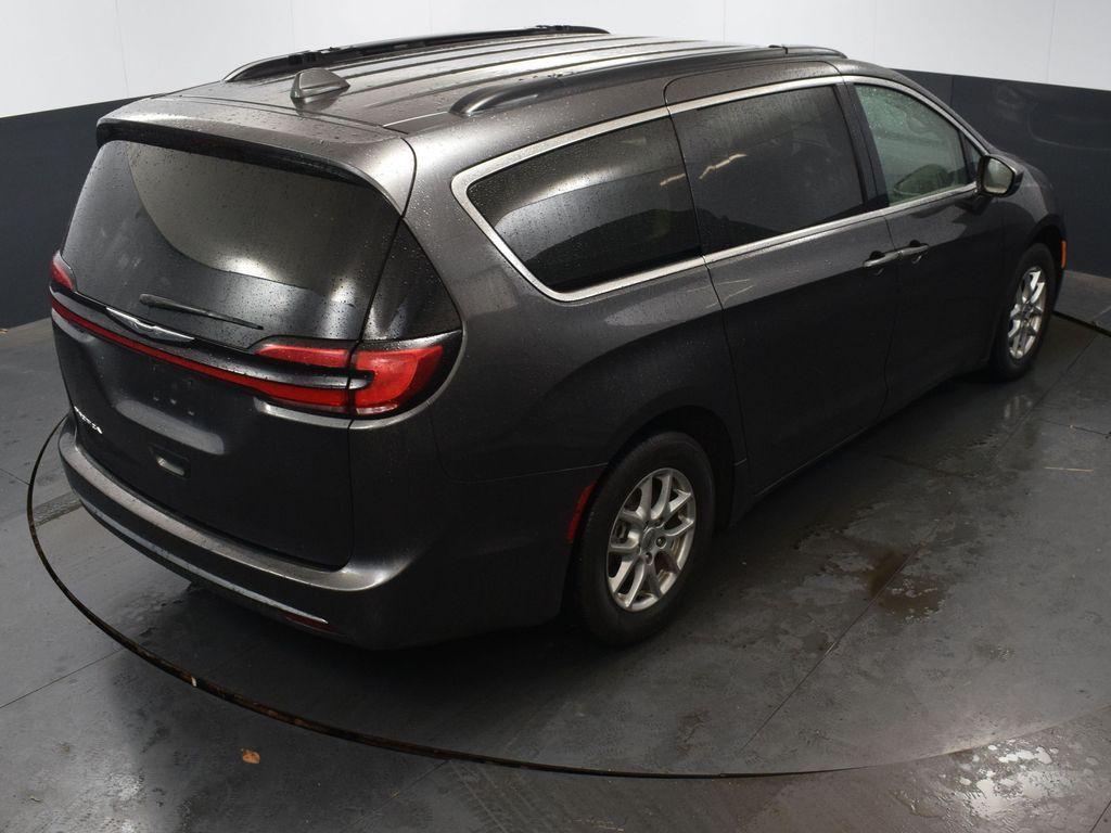 used 2022 Chrysler Pacifica car, priced at $23,244