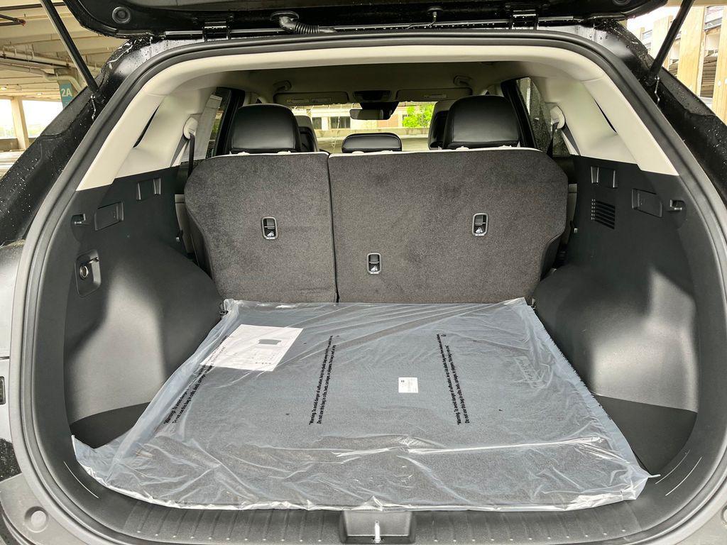 new 2025 Kia Sportage car, priced at $31,087