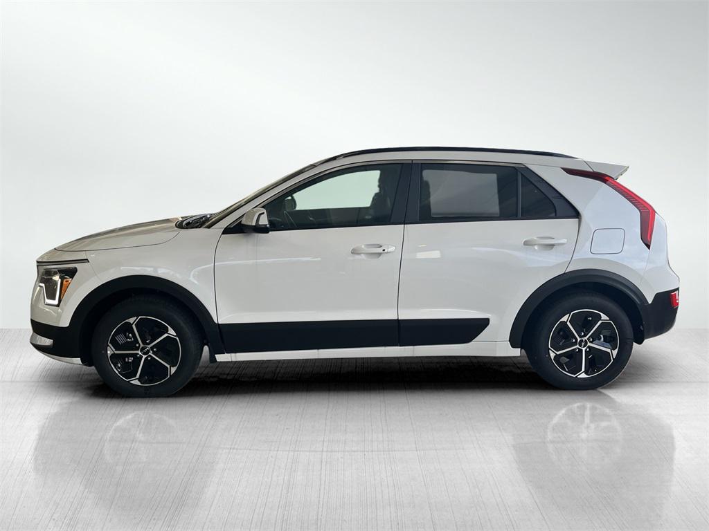 new 2025 Kia Niro car, priced at $30,030