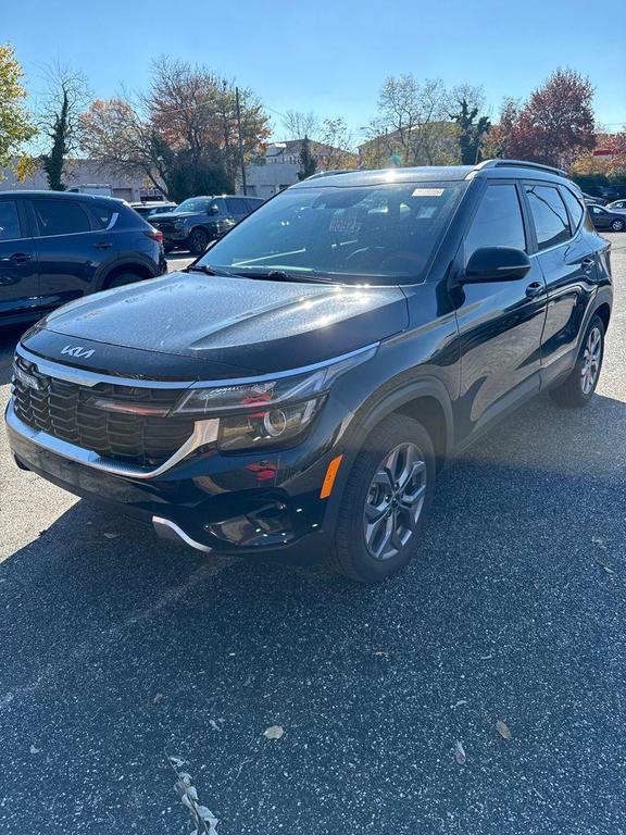 used 2024 Kia Seltos car, priced at $23,488