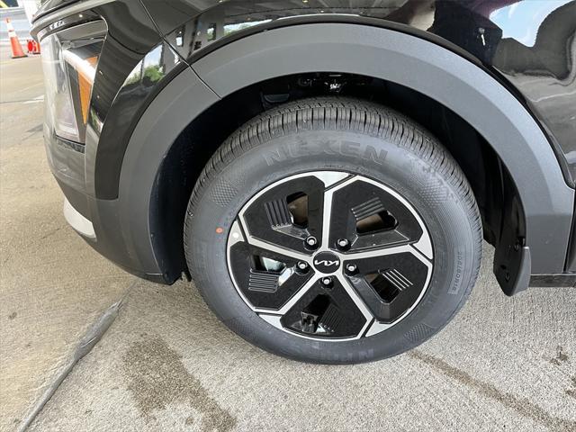 new 2025 Kia Niro car, priced at $32,030