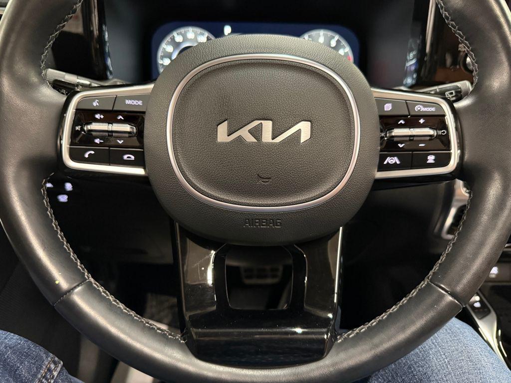 used 2023 Kia Sorento car, priced at $34,988