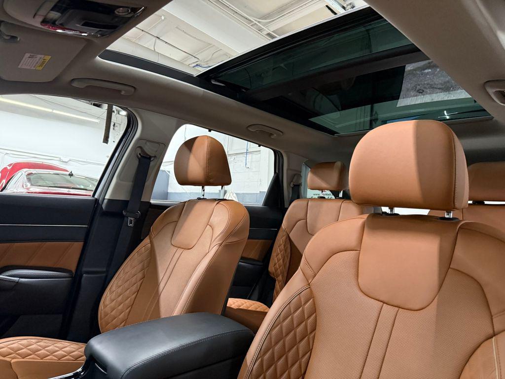 used 2023 Kia Sorento car, priced at $34,988